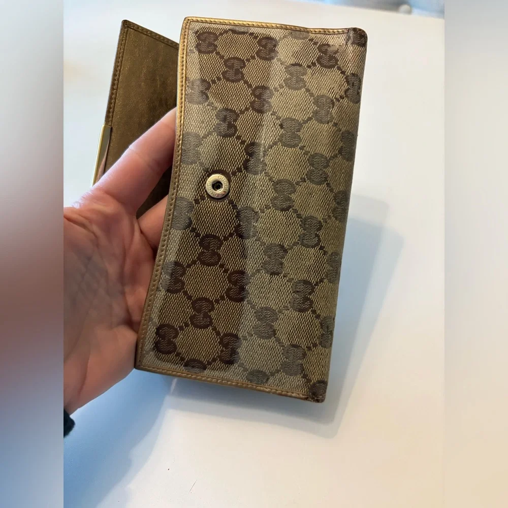 Gucci GG long Brown Monogram Canvas Wallet - Picture 15 of 15